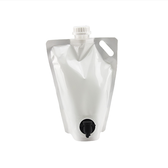 7.87" x 9.97" x 6" OD White SpoutPAK™ with 35mm Fitment and Handle - SP15L33SH07875