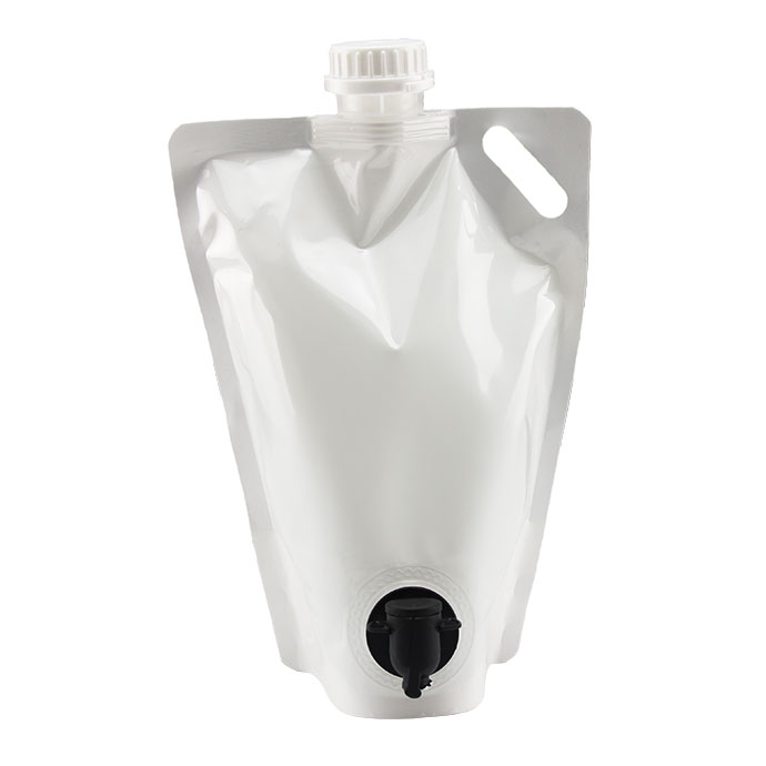 7.87" x 9.97" x 6" OD White SpoutPAK™ with 35mm Fitment and Handle - SP15L33SH07875