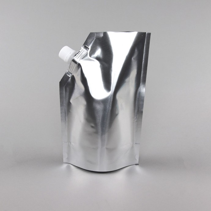 6" x 9" x 3.25" OD Silver SpoutPAK™ with 15mm Reclosable Cap - SP600MFS06