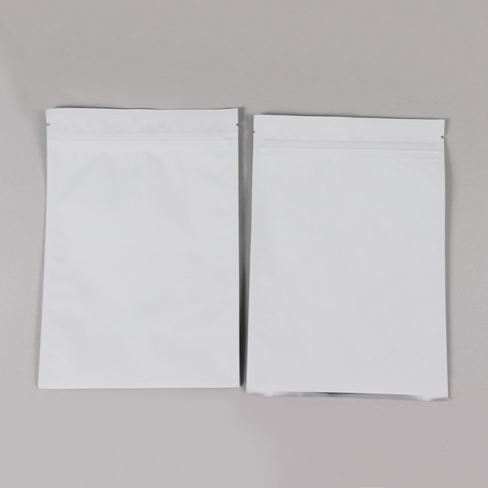 5.75" x 8.25" Tamper Evident ZipSeal Pouch - 0575MFW0825ZTEL