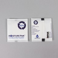 front and back of white humidity regulation pack 62%