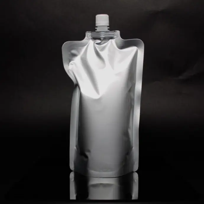 6.25" x 10.5" x 3.625" Silver SpoutPAK™ Pouch 6.25" x 10.5" x 3.625" Silver SpoutPAK™ Pouch