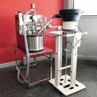 SAFC-5000TS - semi auto filler capper Semi auto filler system to position fill and cap liquid pouches