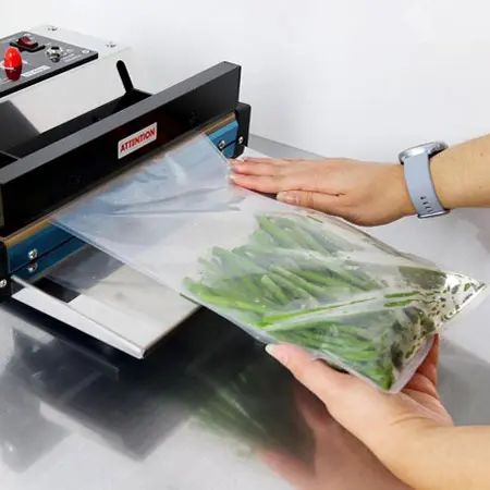 vacuum sealing a superpoly pouch