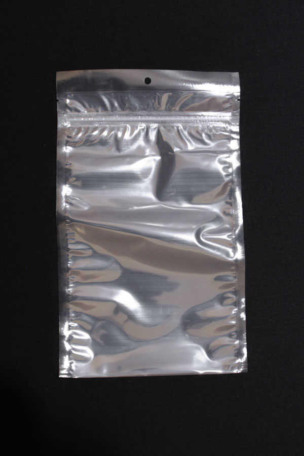 6" x 10" OD Transparent Vacuum Pouch with Tamper Evident ZipSeal - 40NX0610ZTERHH